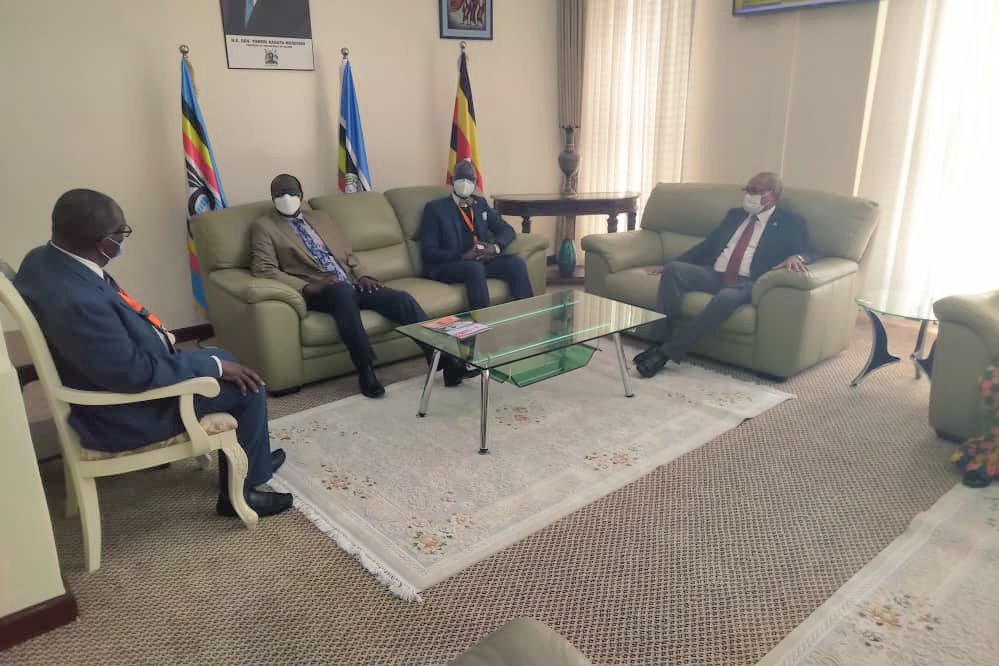 Upon arrival in Uganda, Prof. Manasseh was received by State Minister for Sports, Hamson Obua and Rwandan High Commissioner to Uganda Joseph Rutabana.