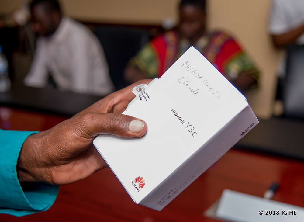 Lucky winners were each given a brand new Huawei smartphone
