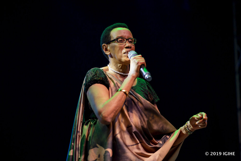 Mariya Yohana is one of the artists known for creating touching commemoration songs.