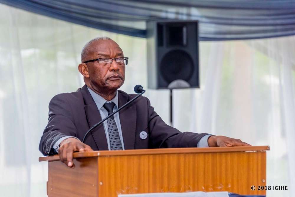It is said that Prof. Kalisa Mbanda breathed the last at Kanombe Military Hospital. 
