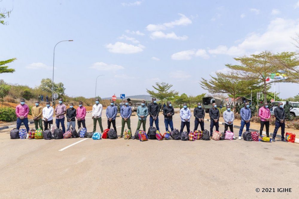 Rwanda recently handed over nineteen militants hostile to Burundi's established government.  They had been arrested in Nyungwe National Park in September last year. 