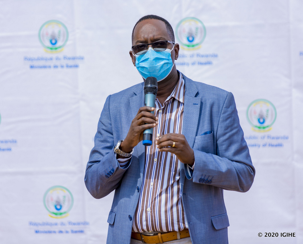 Dr Ngamije Daniel encouraged people to practice hand washing in their homes