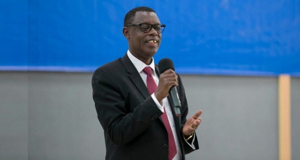 The Minister of Defense, Gen James Kabarebe