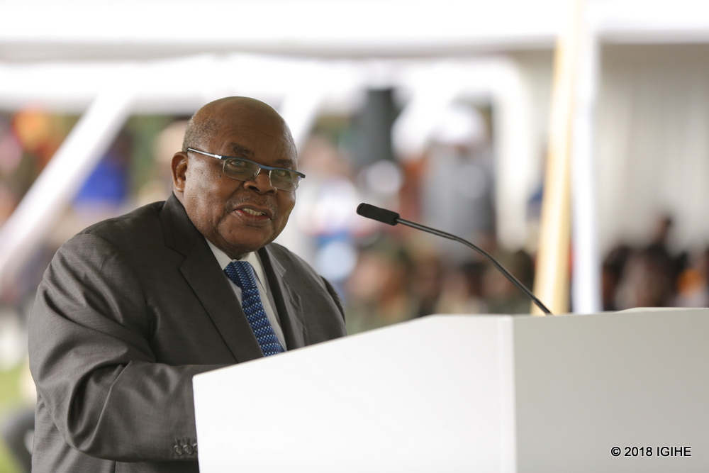 Former Tanzanian President, Benjamin Mkapa and the co-chair of African Wildlife Foundation Board
