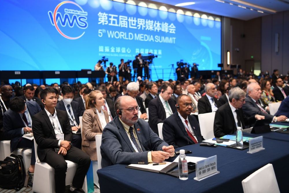 Delegates attend the opening ceremony of the 5th World Media Summit (WMS) in Guangzhou, capital of south China's Guangdong Province, Dec. 3, 2023.(Xinhua/Deng Hua)