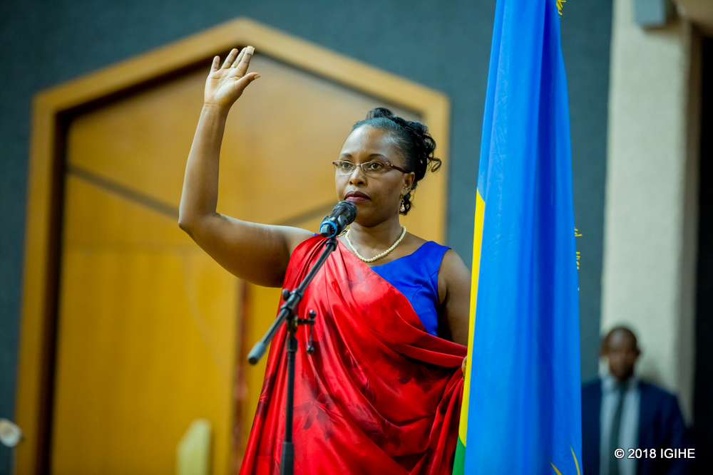 Kalihangabo swears  in