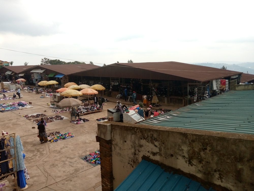 Byumba market is located in Gicumbi town. 
