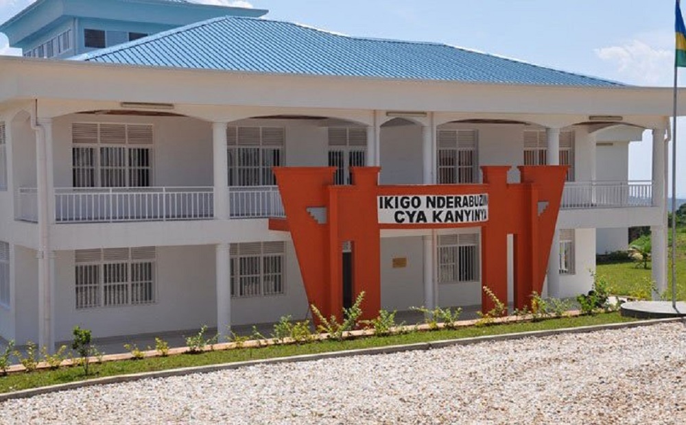 Dr. Daniel Ngamije, Minister of Health said the patients are in stable conditions and the first to be admitted at Kanyinya Health Center will soon be discharged.