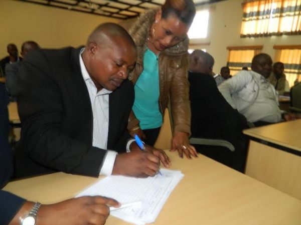 Miners sign for committed support in AgDF