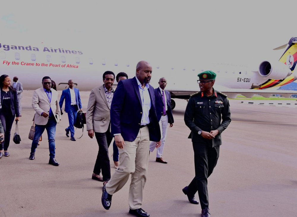 Gen Muhoozi Kainerugaba arrived in Rwanda on Sunday for birthday celebration. 