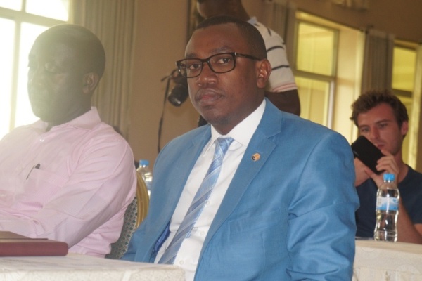 Louis de Montfort Mujyambere, Cogebanque commercial director