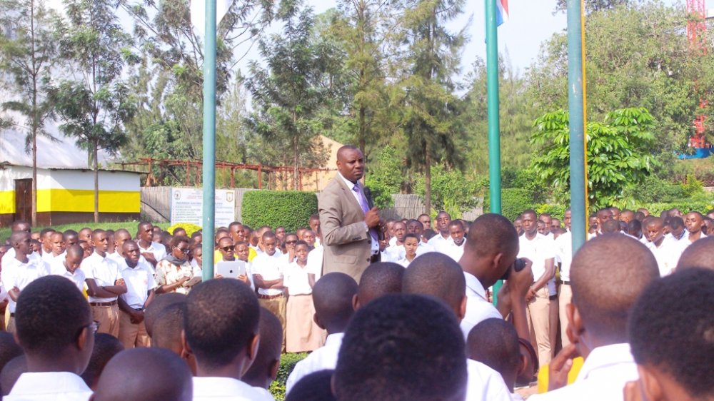 Munyakazi speaks to students yesterday