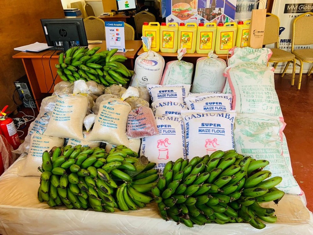 MIGRO works closely with different merchants and farmers to replenish its stock . 