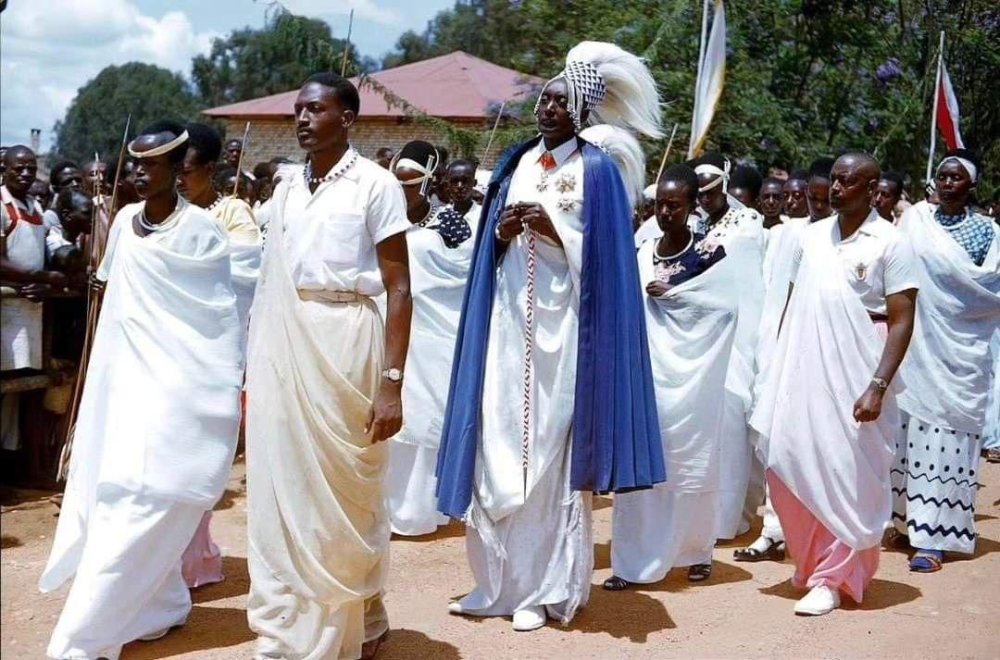 Mukabayojo married Bideri. This photo was taken during their wedding celebrations.