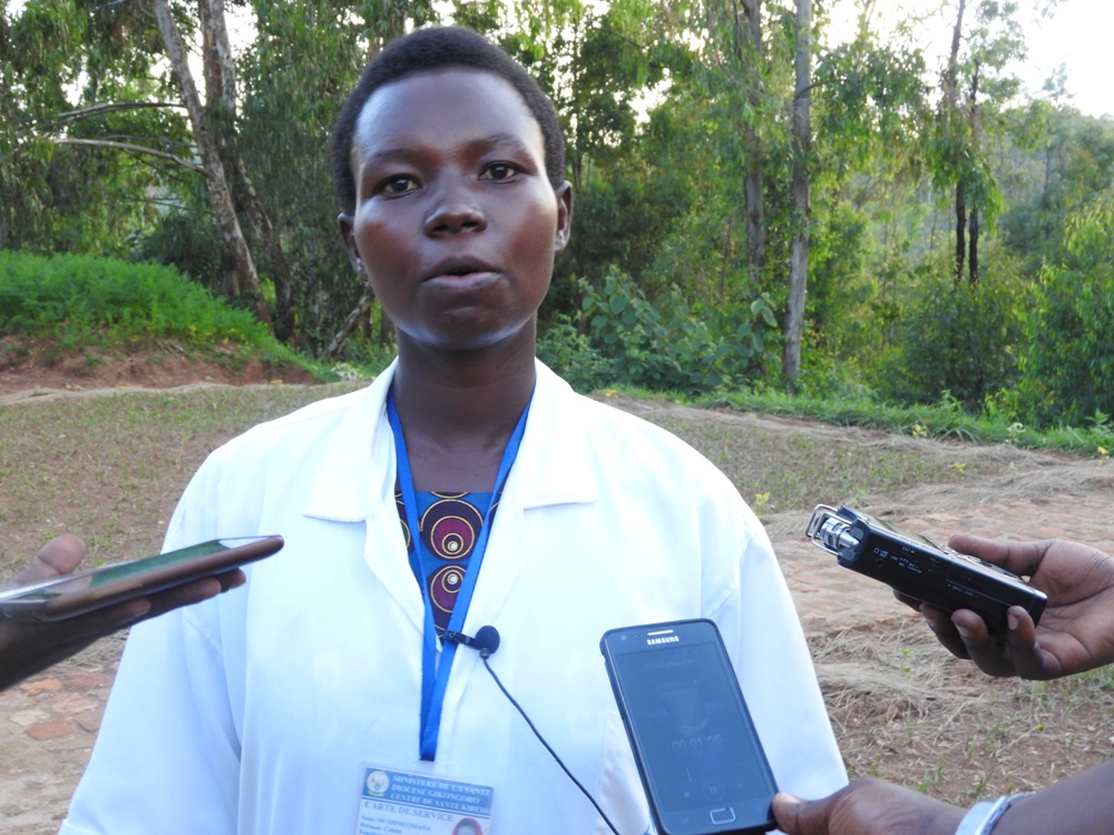 Mushimiyimana Colette, representing one of associations of parents with children having malnutrition problems.