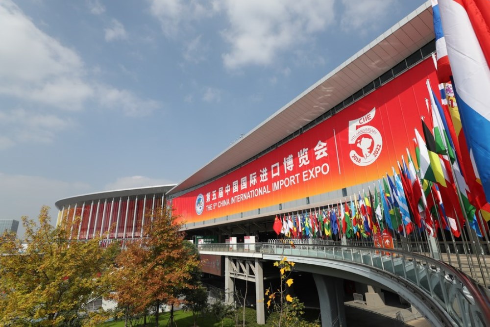 This photo taken on Nov. 2, 2022 shows the west entrance of the National Exhibition and Convention Center (Shanghai), the main venue for the fifth China International Import Expo (CIIE), in east China's Shanghai. (Xinhua/Fang Zhe)