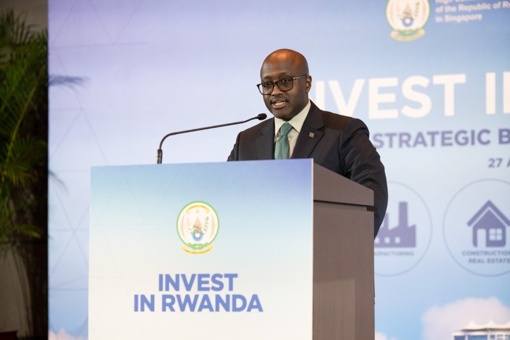 Rwanda’s Minister of Foreign Affairs and International Cooperation, Amb. Olivier Nduhungirehe, has highlighted that investing in Rwanda provides investors with easy access to Africa’s vast market of more than 1.3 billion consumers.