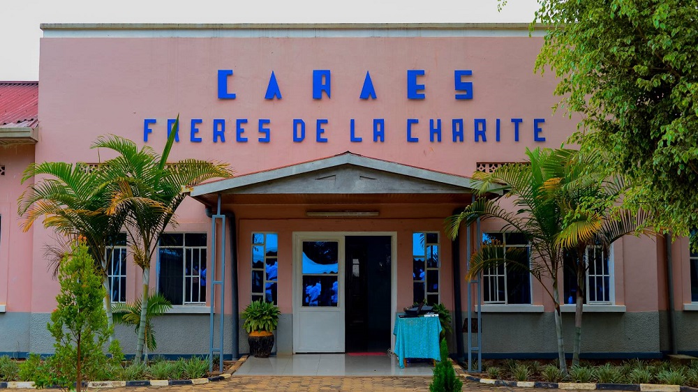 At Caraes Ndera, approximately 70% of patients suffer from neurological disorders, resulting in long wait times for appointments up to five months.