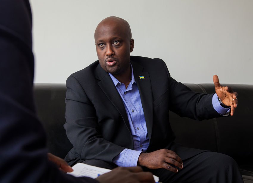 Olivier Nduhungirehe