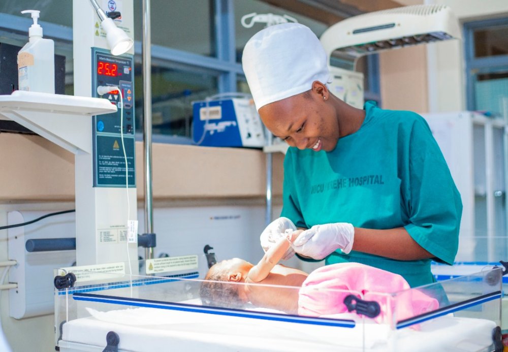 More than 900 children were born across Rwanda on Christmas Day, according to the Ministry of Health.