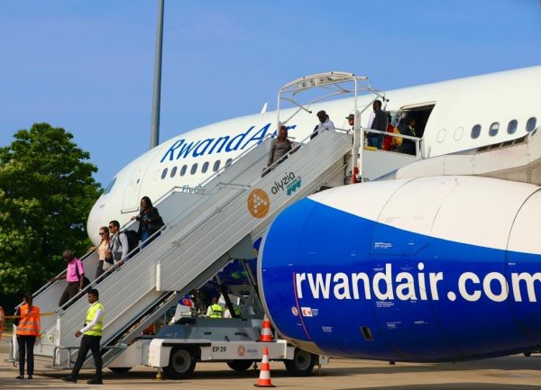 Air-linked visitors generated USD 124.9 million for GDP and sustained 29,000 jobs, while international tourists arriving by air spent an estimated USD 688 million in 2023 on accommodation, food, and transport.