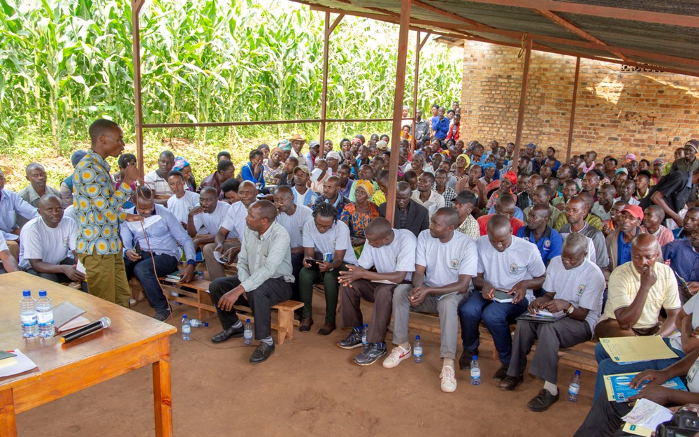 On Thursday, January 16th, 2020, farmers from Gisagara district received Rwf 13,538,112 for their damaged crops.