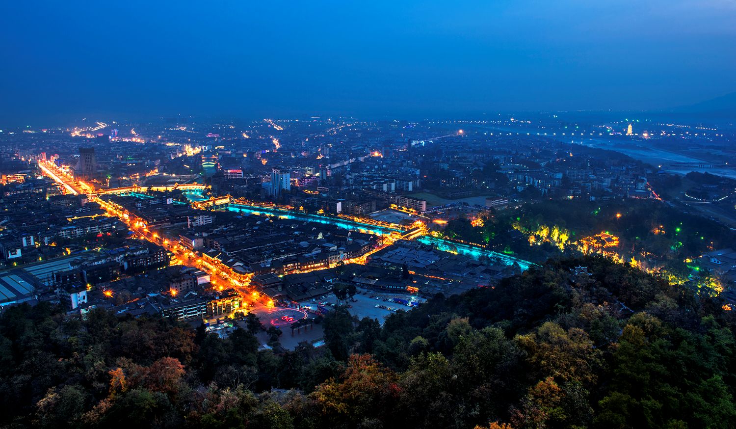 Nightscape of Dujiangyan.