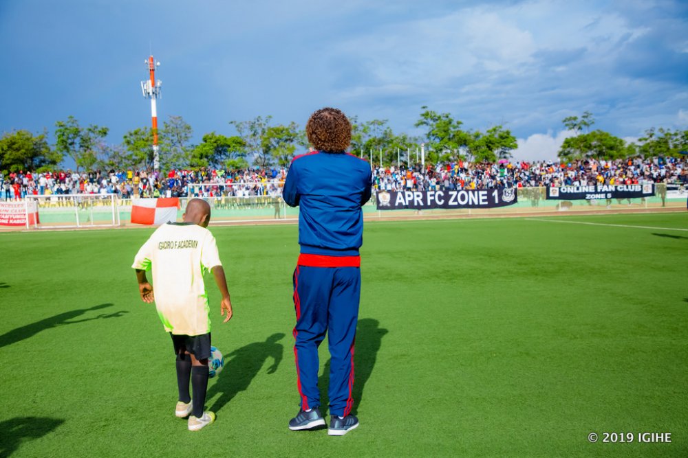 David attend a national league match between APR v. Etincelles at the Kigali Regional Stadium