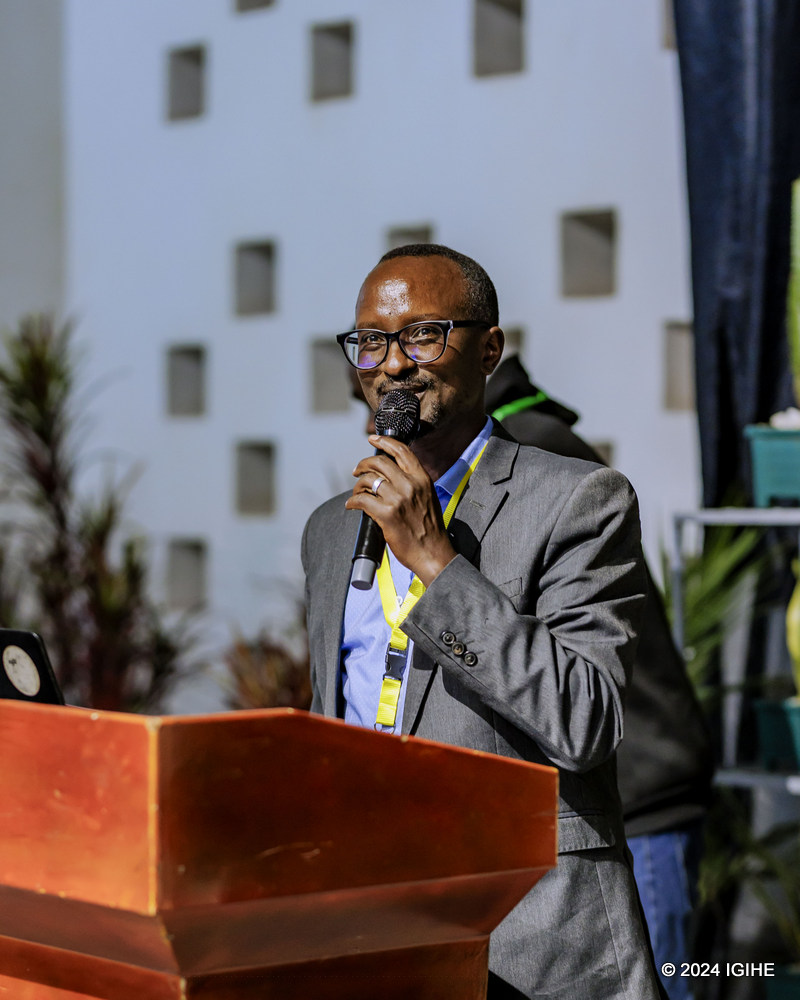 Erias Nyandwi, a lecturer at the University of Rwanda and head of the GIS research department, emphasized the importance of effective mapping systems in addressing climate change-related disasters.