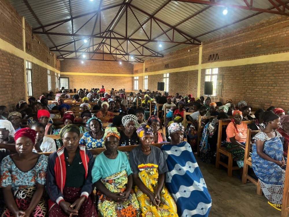 Returning citizens, including those who had previously been unable to come back due to threats from armed groups in the Democratic Republic of Congo (DRC), such as the FDLR.