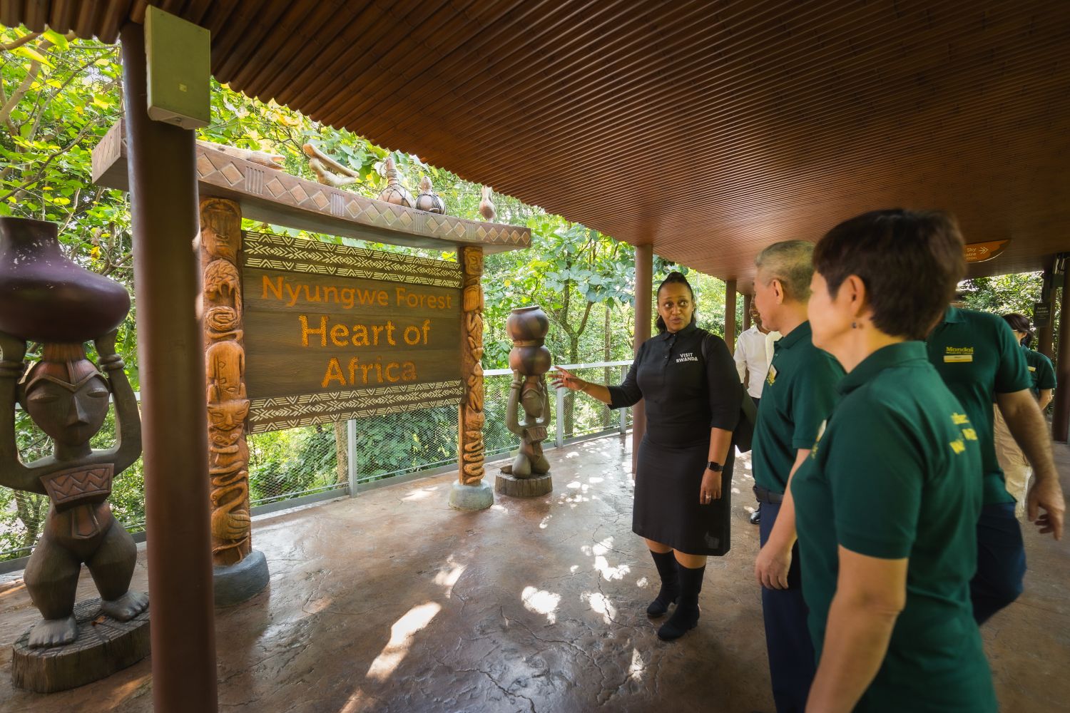 Singapore’s Bird Paradise has named its largest aviary “Rwanda Nyungwe Forest Heart of Africa” in tribute to Rwanda’s iconic Nyungwe National Park.