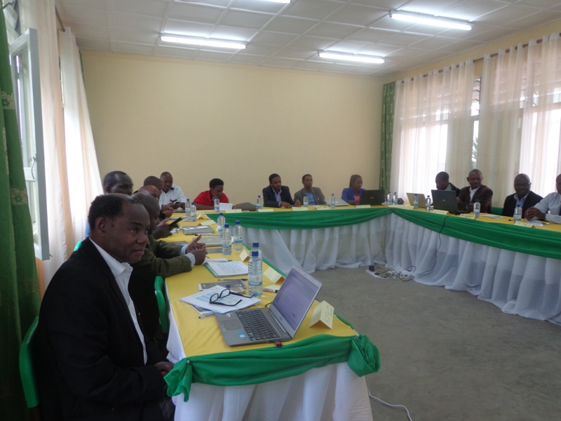 Experts and researchers from Eastern African Land Administration Network attending a symposium on land management
