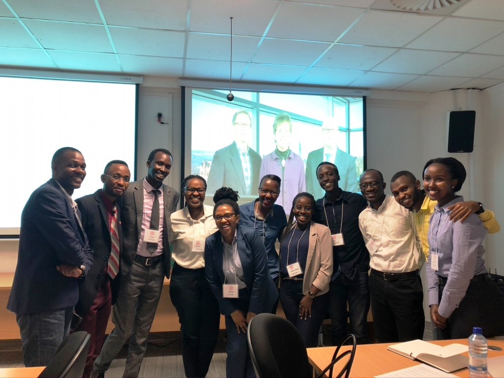 Pre-pandemic 20 students and managers worked together with Cornell faculty during an interactive session.