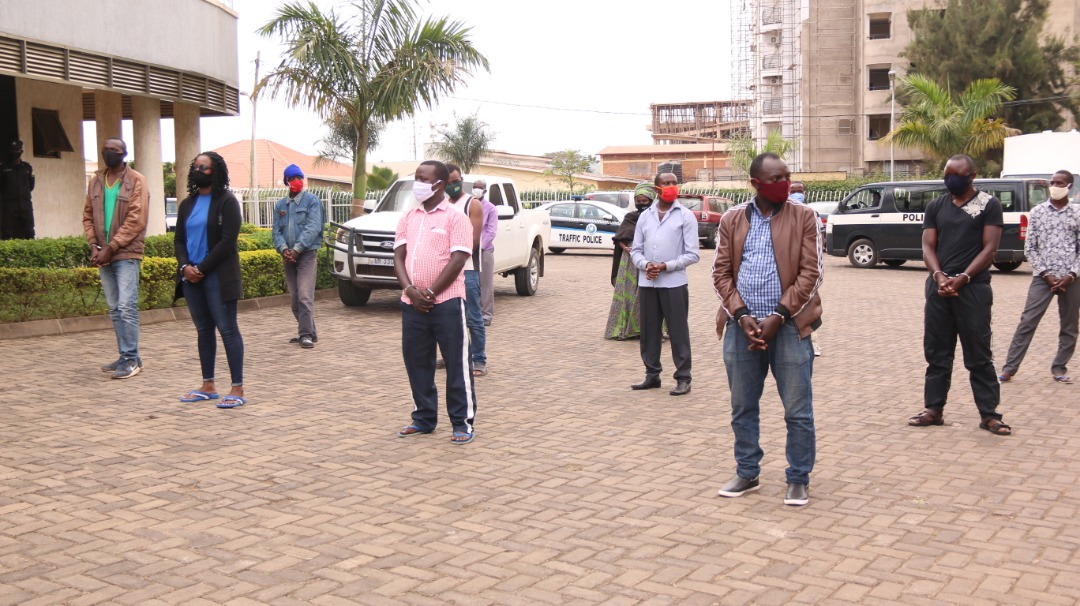 Fifteen people were paraded before the media at Remera Metropolitan after they were arrested in the City of Kigali for violating directives set to curb the spread of Coronavirus.