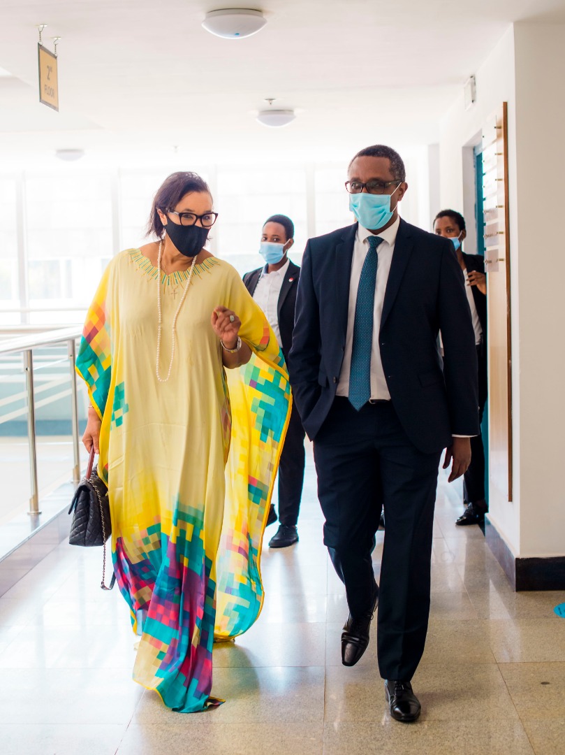 Minister Biruta (right) has received Commonwealth Secretary General, Patricia Scotland who is in Rwanda for three-day visit.