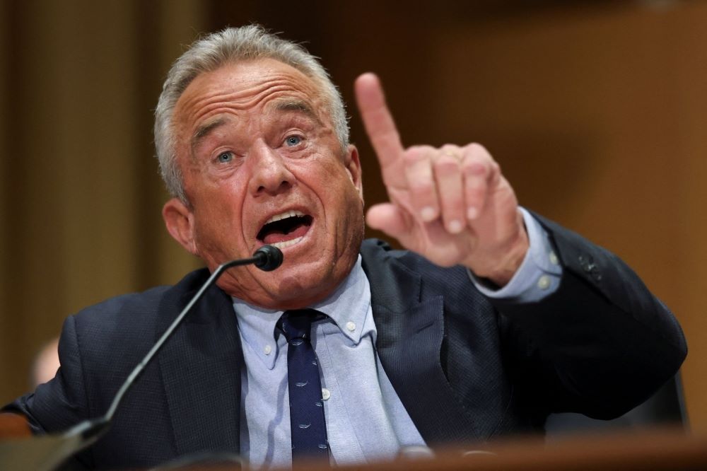 U.S. President Donald Trump on Saturday defended Health Secretary Robert F. Kennedy Jr., backing his controversial approach to vaccines even as critics warn of mounting risks to public health and to Trump’s own political standing.
