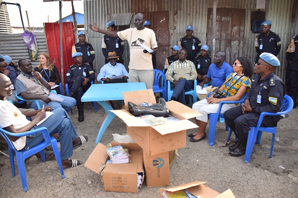 The donation, including 1200 books and 1000 pens, were handed over to West Primary School and Salam Primary School, on Tuesday, May 2.