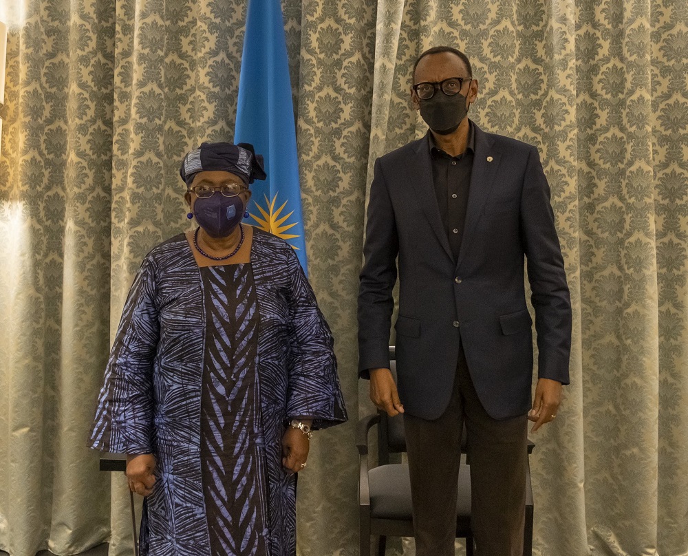 President Paul Kagame has held talks with the Director General of World Trade Organization, Dr. Ngozi Okonjo-Iweala ahead of G20 Summit.