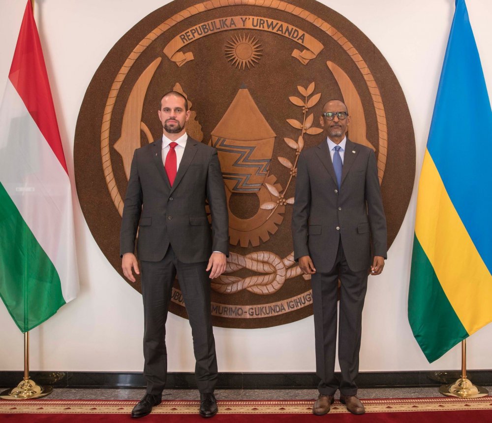 Amb. Zsolt Mészáros of Hungary in a photo of souvenir with President Paul Kagame.