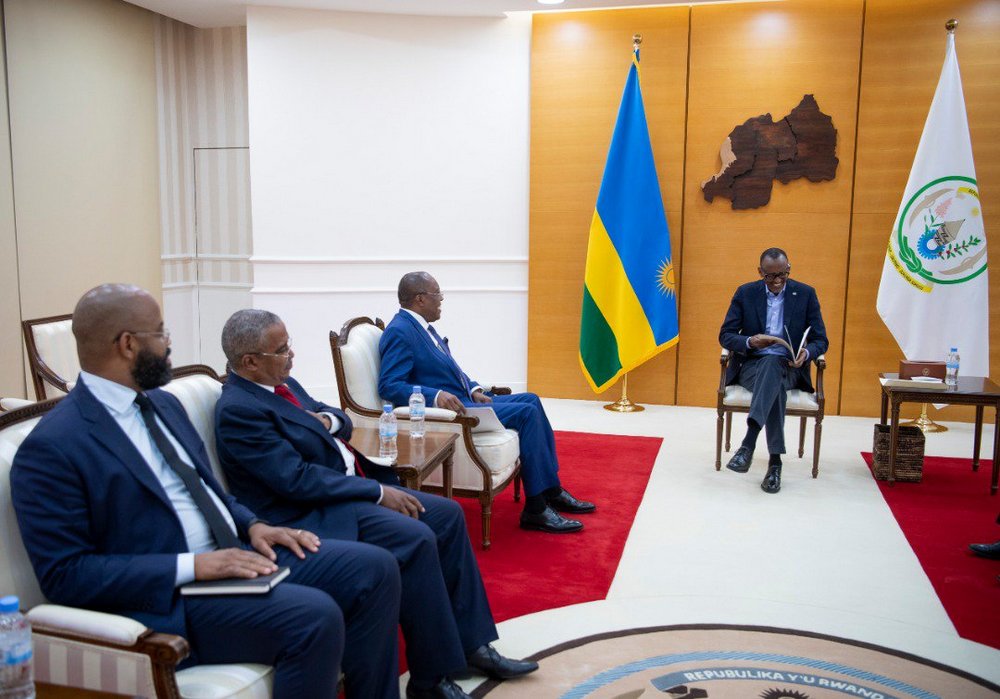 Domingo was received yesterday and held discussions with President Kagame aimed at promoting bilateral ties.