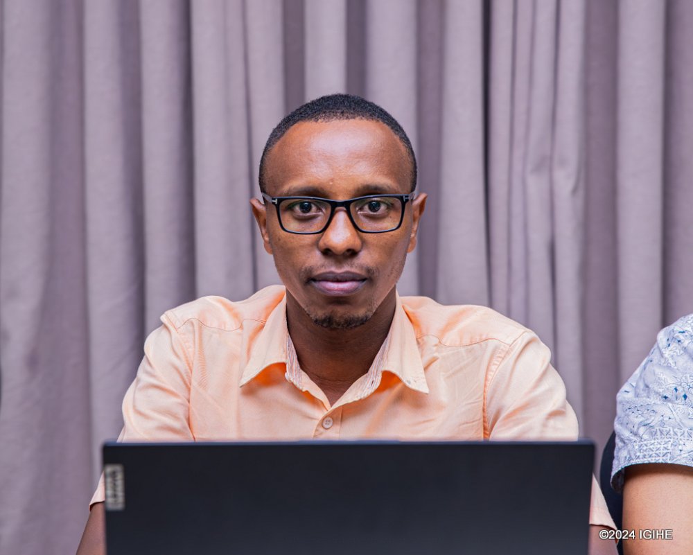 Xavier Nkundimana, IT officer at Muhima Hospital, noted that the research will provide policymakers with essential data to guide efforts toward eliminating TB.