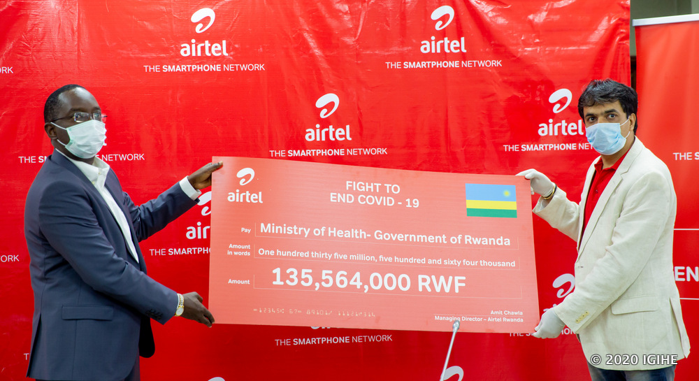 Airtel Rwanda has donated Rwf135 million to the Government of Rwanda as a support in the ongoing fight against the Coronavirus pandemic.