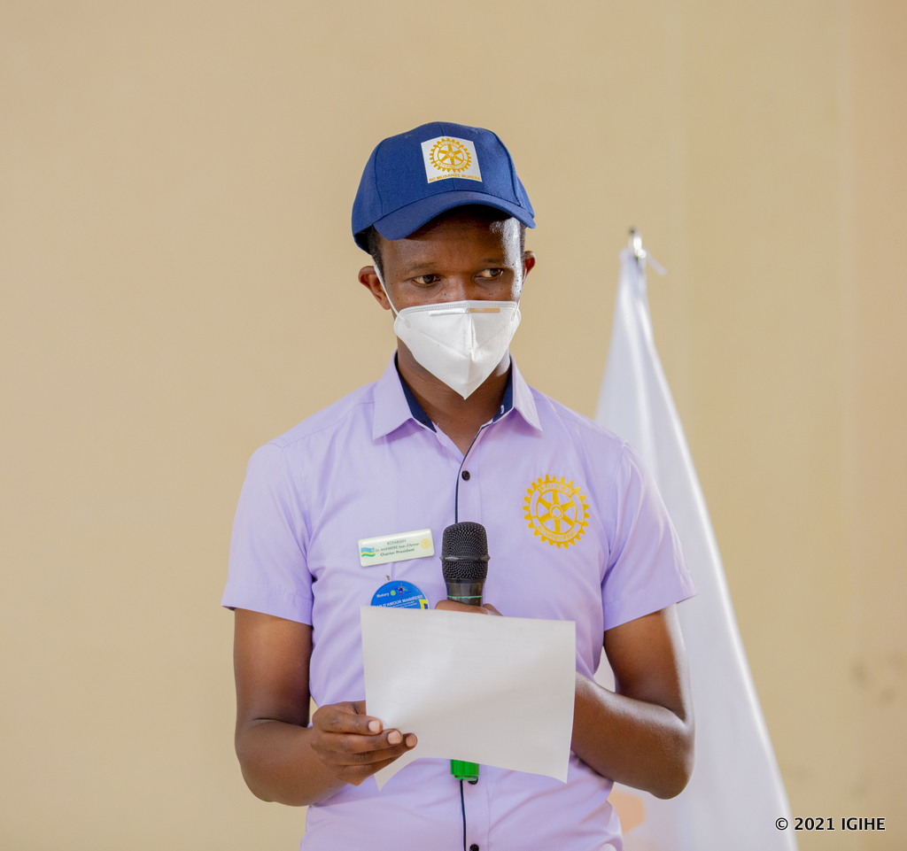 Jean d’Amour Manirere, the former President of Rotary Club Musanze Murera was the Master Ceremony of the event.