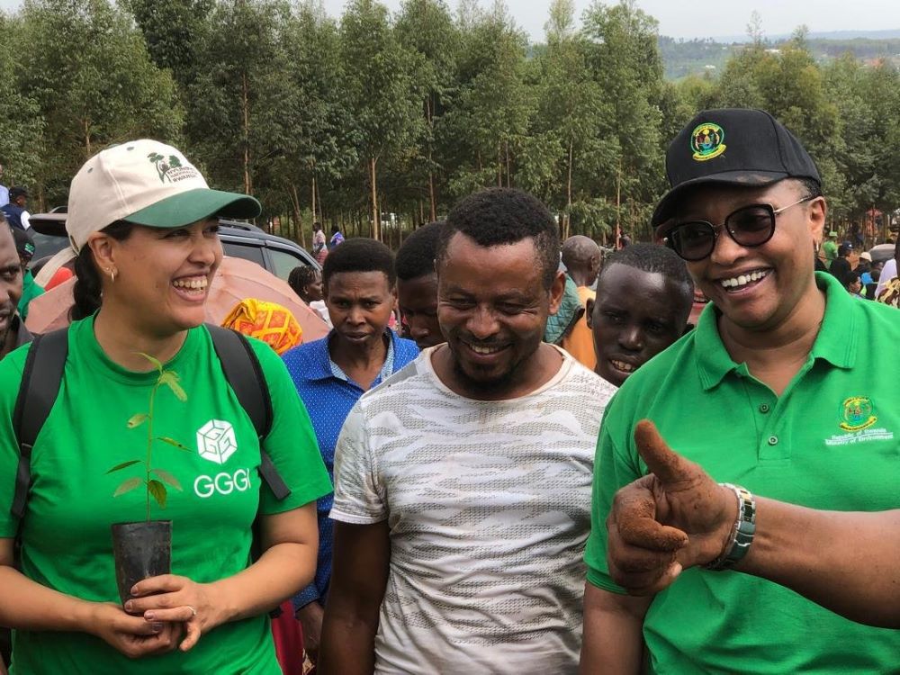 Caroline Raes (left), Global Green Growth Institute Country Representative in Rwanda and Dr. Valentine Uwamariya (right), Rwanda’s Minister of Environment with communities during the tree planting activity in Bugesera district under TREPA Project.