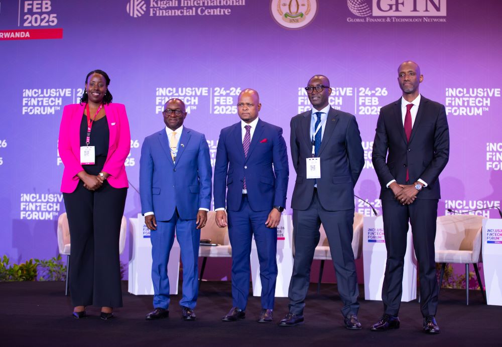 The CEO of the CMA of Rwanda, Thapelo Tsheole participated in a panel discussion on “Bridging the Funding Gap: Building Private Capital and Leveraging Development Finance.”