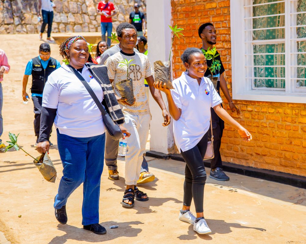 Rotary Club of Kigali-Karasimbi members were joined by colleagues from sister clubs across the country