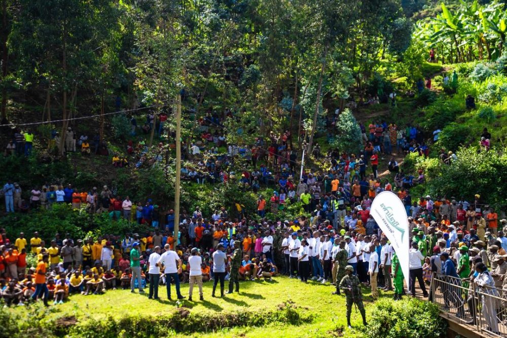 Over 200 people including the leadership and employees of Bralirwa, and residents of Rubavu District participated in the campaign