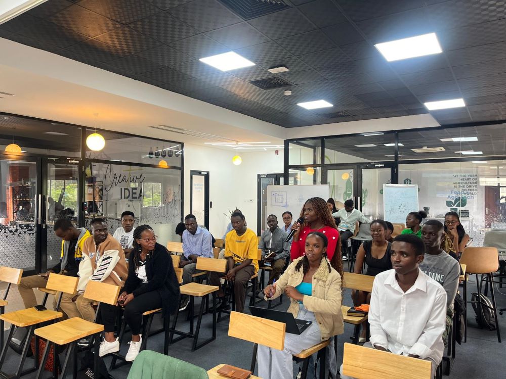 Young innovators and experts have gathered at the University of Rwanda’s for the launch of UNLEASH Hacks Kigali.