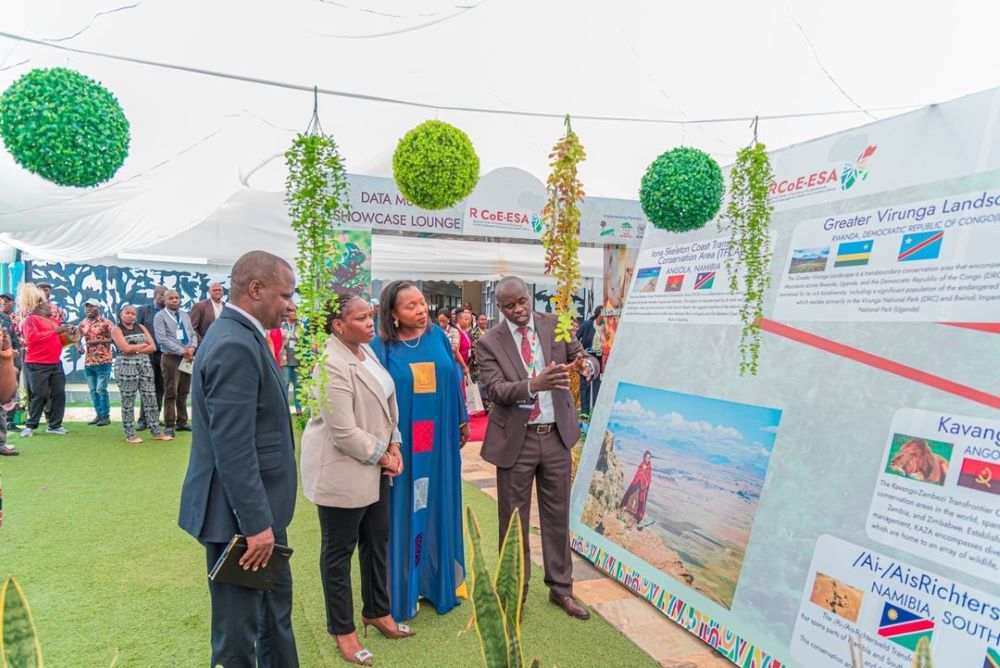 RCoE Project Manager Ngugi Kimani showcases the Data Murals
