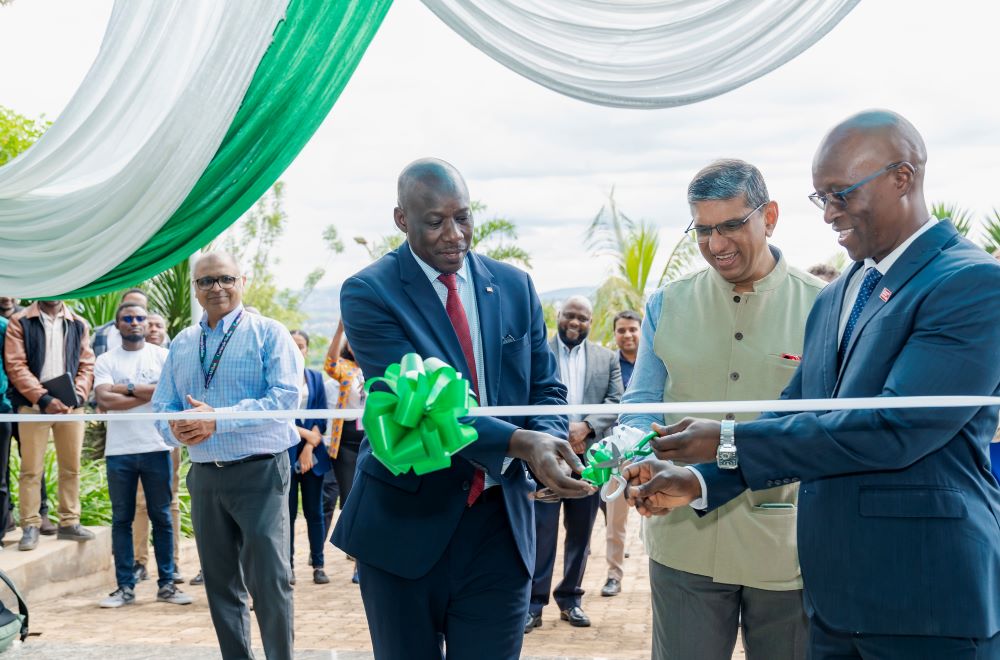 Conrad Tucker (R), Director of CMU Africa, alongside other officials unveiled the digital experience center.